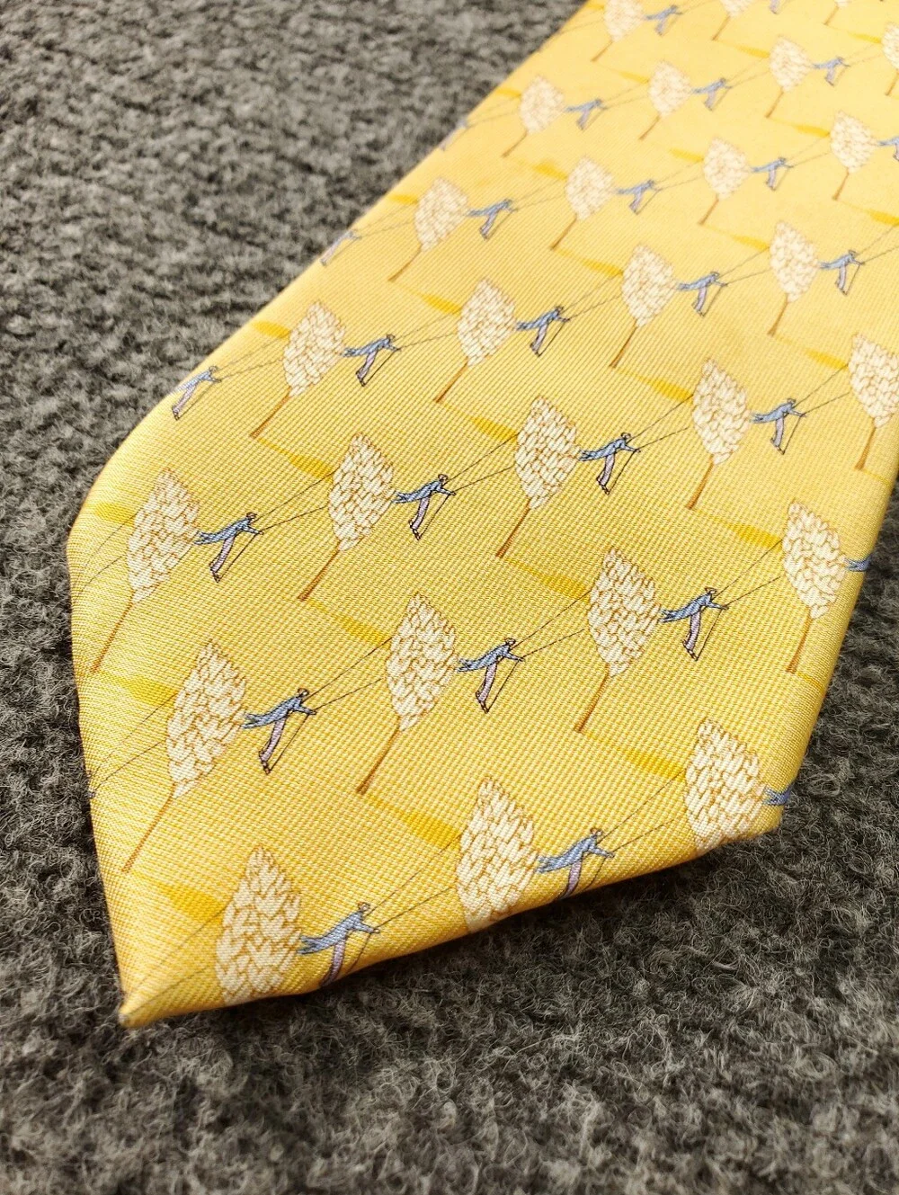 Thomas Pink Silk Tie Yellow Gold Tree Swing Novelty England 2001 Handmade